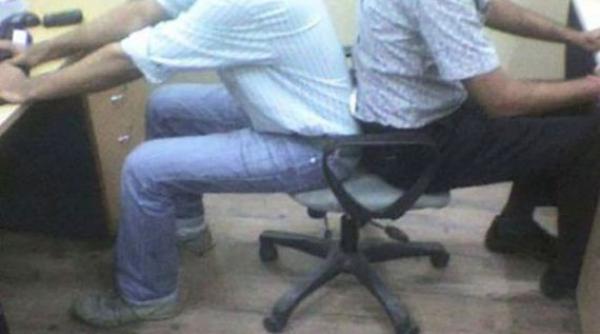 lucruri amuzante care se pot intampla doar la locul de munca foto