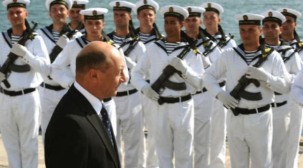traian basescu a lipsit de la ziua marinei 2014 al patrulea an consecutiv dupa ce in 2010 a fost huiduit