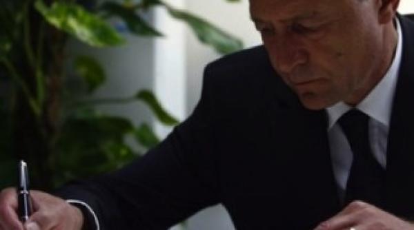 traian basescu de sfanta maria 15 august mesaj cu dubla semnifica ie