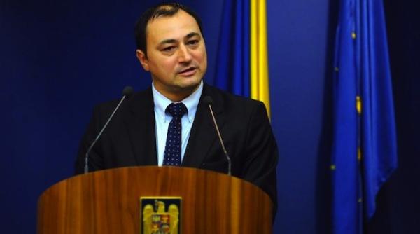 ce amenin ari a primit palada prin sms leule cu cap de musca o sa te aga peste o creanga cu ponta gunoaielor