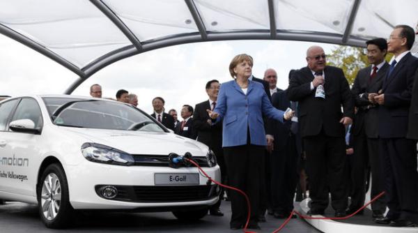 laszlo andor comisar european germania le face rau vecinilor trebuie sa mareasca salariile