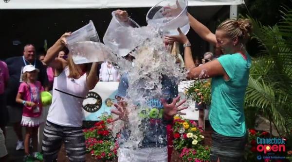 simona halep new haven romanca a participa la ice bucket challenge inaintea debutului la new haven