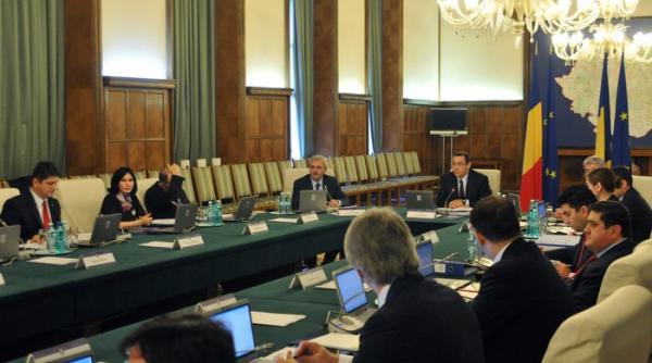 pensiile speciale luate in calcul de guvern in pragul campaniei electorale