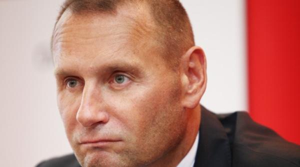 viorel catarama renun a la candidatura la pre edin ie il sus in pe cristian diaconescu