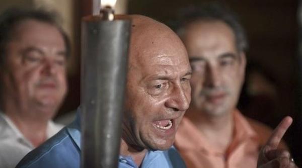 sondaj de la cotroceni traian basescu se lauda cu increderea