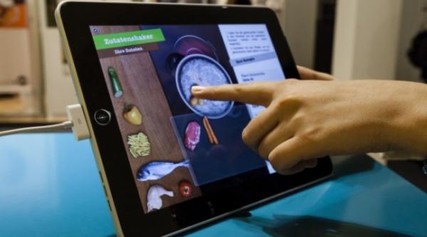 dna a fost sesizat in legatura cu licita ia pentru manualele digitale