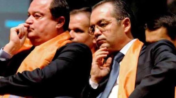 vasile blaga il invita pe emil boc sa i dea demisia din pdl