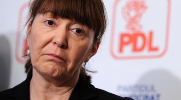 monica macovei iese in strada ce ii cere avocatului poporului