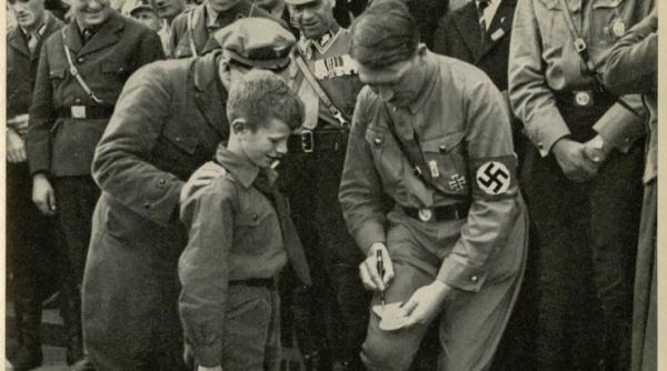 fotografii cu adolf hitler nemaivazute pana acum