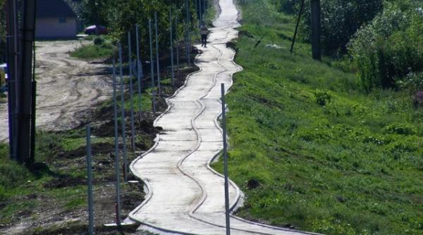 timi oara piste de biciclete trasate in mod haotic