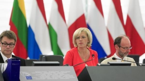 corina cre u comisar european noua echipa a lui jean claude juncker romania de ine portofoliul pentru ajutor umanitar