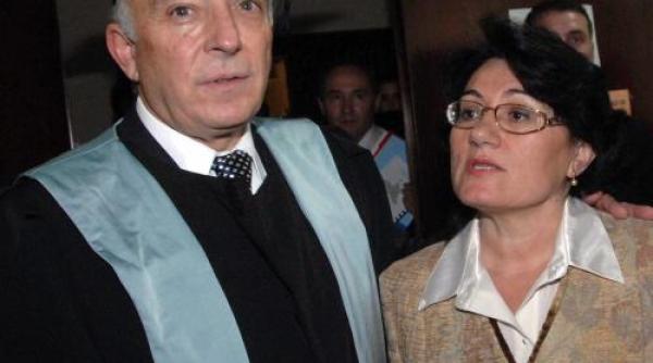 so ie mugur isarescu cine este so ia lui mugur isarescu i cat ca tiga