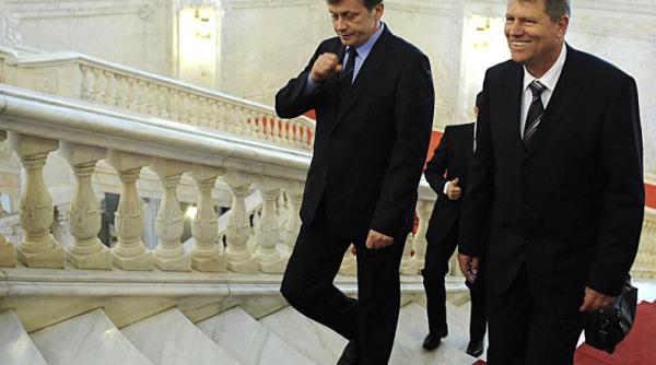 suspendare traian basescu crin antonescu il critica pe calin popescu tariceanu