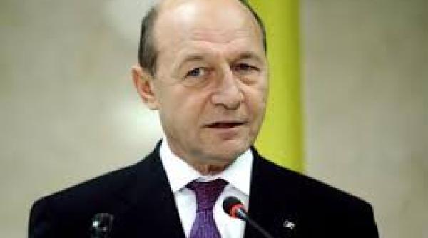 traian basescu suspendarea o joaca de a lui ponta la ordinul lui voiculescu