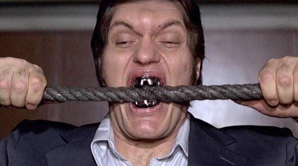 richard kiel a murit era cunoscut pentru personajul jaws din filmele cu james bond