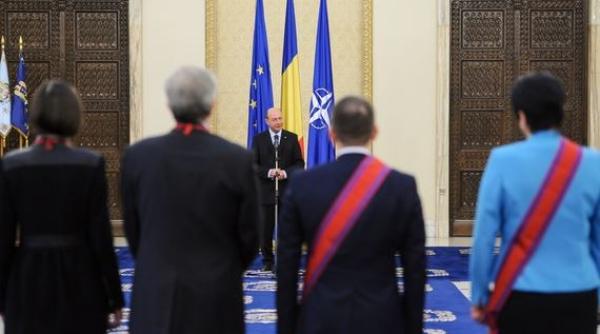 laszlo tokes agent al serviciilor secrete maghiare decorat de traian basescu