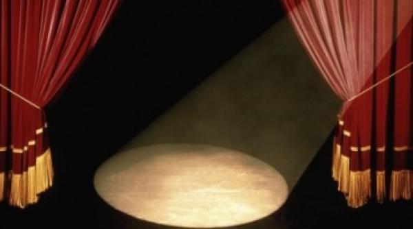 dem radulescu omenirea e bolnava comedia e salvarea