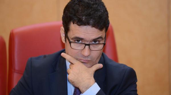 scrisoarea unei mame pentru remus pricopie va mul umesc in special pentru manuale mai precis pentru lipsa lor