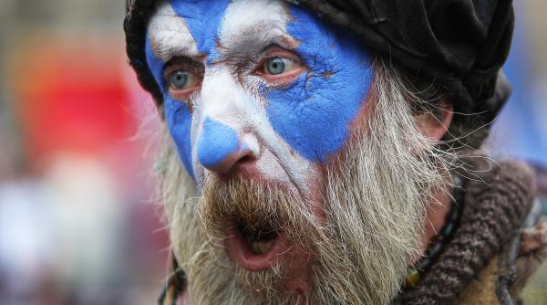 sco ia alex salmond demisioneaza din func ia de premier