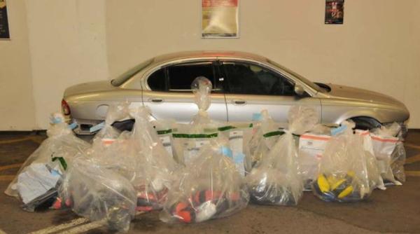 transport uria de droguri intr un automobil jaguar descoperit de poli i tii englezi