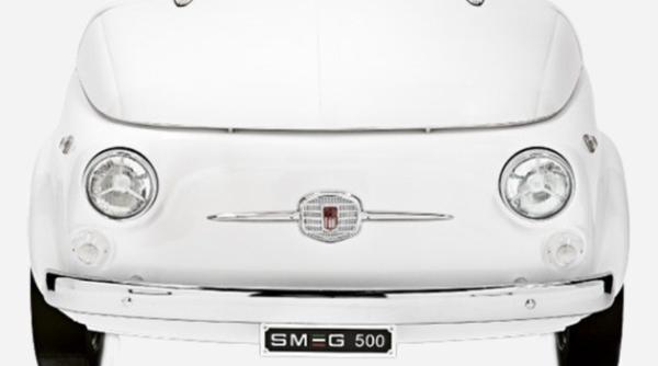 modelul fiat 500 transformat in frigider