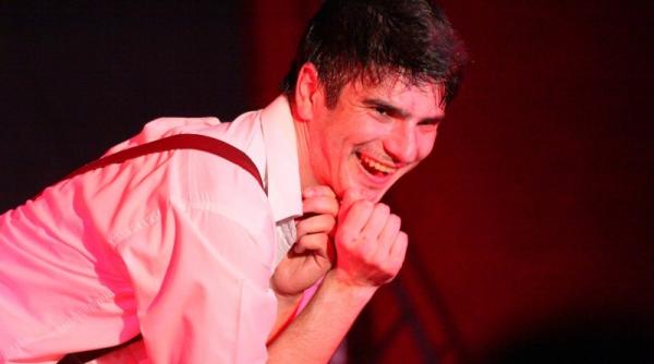 video viral mondenii agen i infiltra i la ziua lui ponta pe stadionul na ional