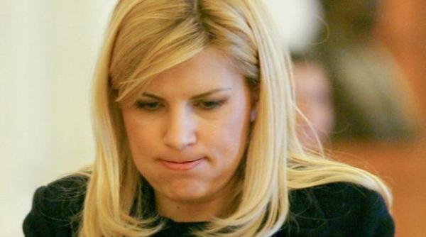 elena udrea invinsa la miss adolescen a de blaga