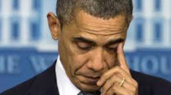 barack obama gafa la coborarea din avion