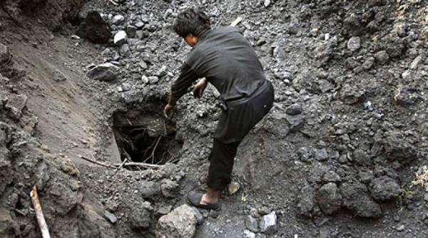 ho i ingropa i de vii sub un mal de pamant