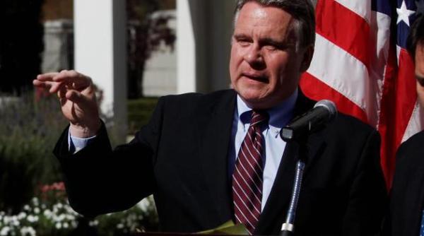 mae replica pentru congressmanul anti ponta