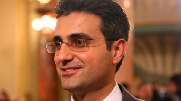 bomba roberet turcescu s ar fi casatorit civil