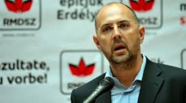 de ce nu a plecat inca kelemen hunor din guvern