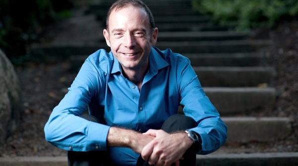 pacientul din berlin povestea barbatului care s a vindecat de hiv