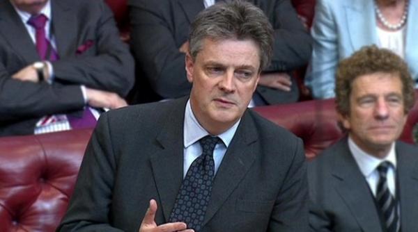 primul comisar european respins in parlamentul european