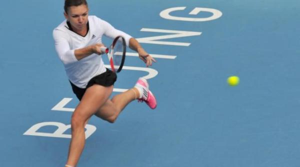 simona halep turneul campioanelor 2014 singapore simona halep criticata de l equipe pentru retragerea de la beijing