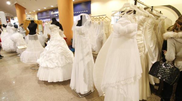 targul de nun i romexpo 2014 peste 200 de firme reduceri rochii de mireasa
