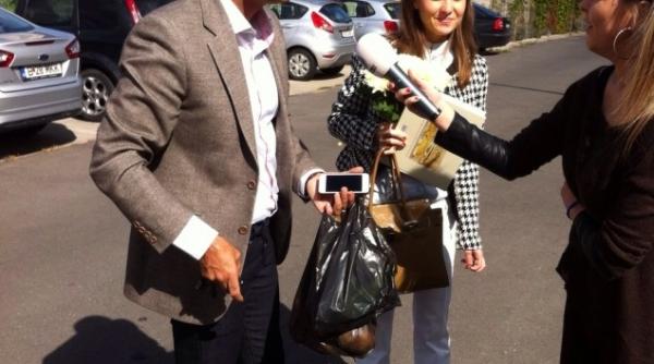 casatorie robert turcescu oana nu u scandal monstru la starea civila unde robert turcescu i oana nu u au spus da