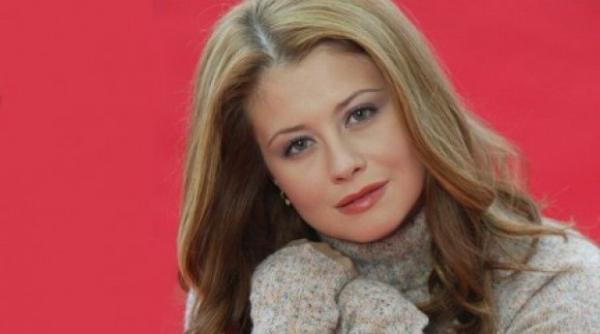 corina danila ieri azi maine pe tvr 2 fosta vedeta acasa tv revine cu propria emisiune pe tvr 2