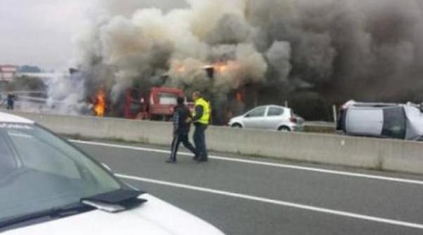 accident grecia cine este romanul care a provocat accidentul din grecia