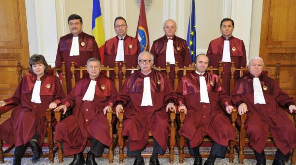 edin e publice ccr edin ele de judecata ale ccr vor fi transmise video incepand de mar i 7 octombrie