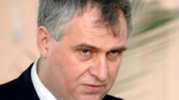 dosar microsoft  valerian vreme  imunitate ridicata  aprobata de comisia juridica