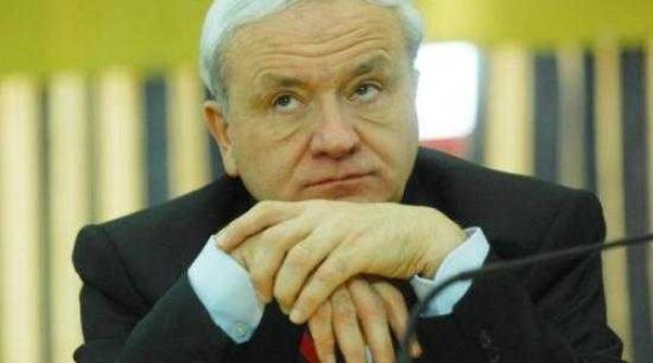 aristotel cancescu i i justifica averea in conferin a de presa nu m am imboga it cu niciun leu din func ia de pre edinte al cj