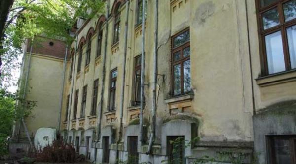 dosarul ica poate arunca in aer privatizarile strategice