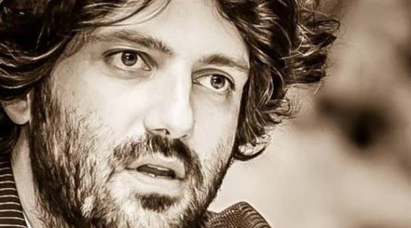 scrisoarea unui tanar care divor eaza de romania m ai transformat intr un etern me ter manole