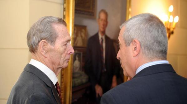 calin popescu tariceanu monarhie discu ie cu calm despre acest subiect