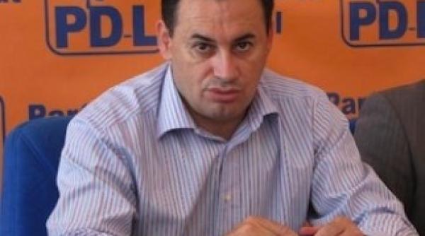 gheorghe falca ilie chesa scandal cu bannere electorale la arad