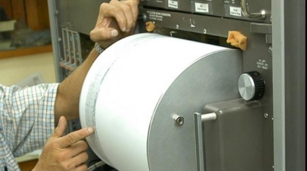 cutremur in timi luni 13 octombrie