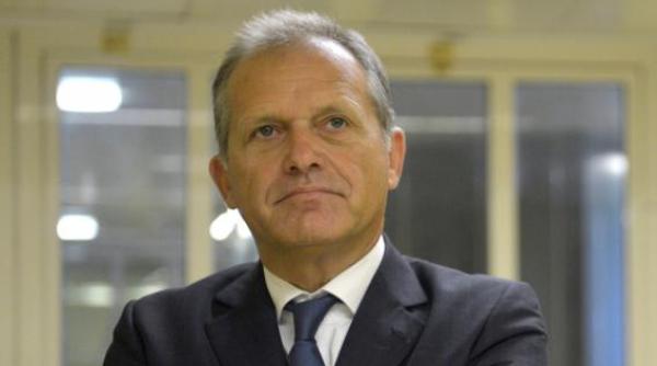 lobby ernst strasser fostul coleg al lui adrian severin din parlamentul european condamnat la trei ani de inchisoare