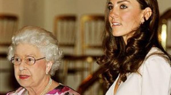 suparare la palatul buckingham regina elisabeta a ii a sufera de boala alzheimer