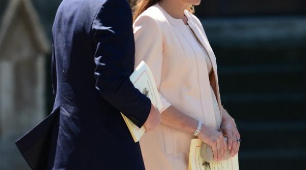 kate si william au aflat sexul gemenilor ce nume se speculeaza ca vor purta cele doua feti e